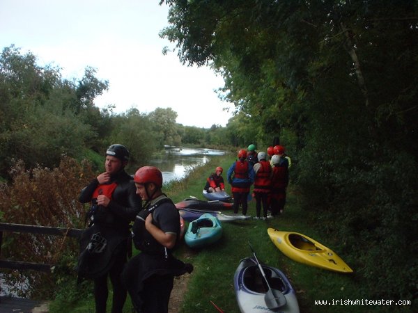 looking up the short paddle from the get in to the first wier at clashganny